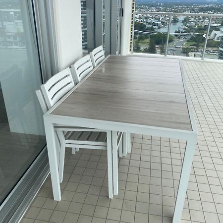 Air On Broadbeach - Stunning Ocean Views! Gold Coast Zewnętrze zdjęcie